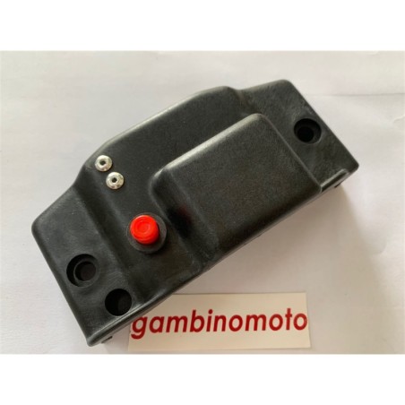 COPERCHIO CON PULSANTE INTERMOTOR  LOMBARDINI LA400LA490 BM010259