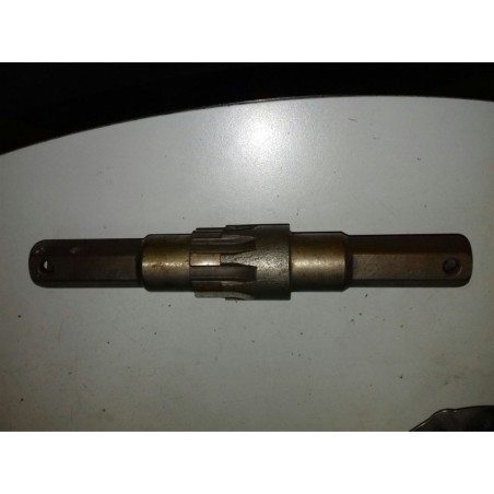 ALBERO PORTA FRESA MOTOZAPPA MG DENTI 8 LUNGHEZZA 26 CM ESAGONO 27 MM SEDE CUSCINETTO MM 35