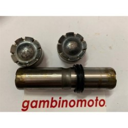 PERNO SOSPENSIONE FORCELLA APE MP 550   MP600  1° SERIE CON INGRASSATORE